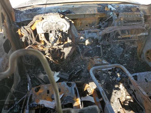 2011 Chevrolet Suburban with VIN 1GNWK5EG5BR230131, listed as a Copart auction lot 82959184 with Not provided miles and Salvage title. Bid and sale history available at DreamBid. Image 8.