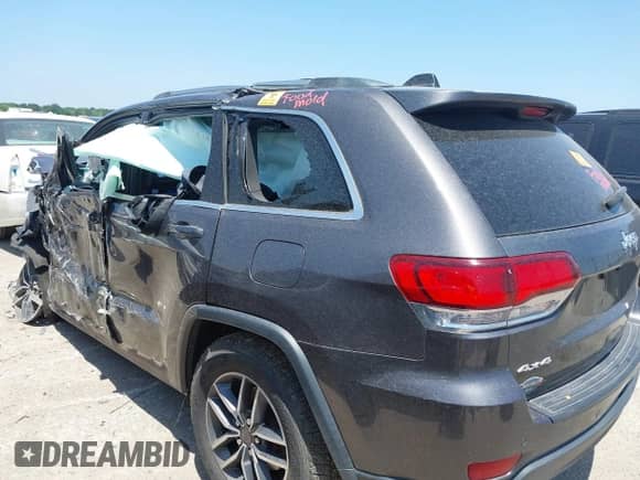 2020 Jeep Grand Cherokee Altitude z VIN 1C4RJFAG7LC323127, wystawiony jako IAAI lot #42332016 z przebiegiem Nie podano mil oraz . Historia ofert i sprzedaży dostępna na DreamBid. Obrazek 3.