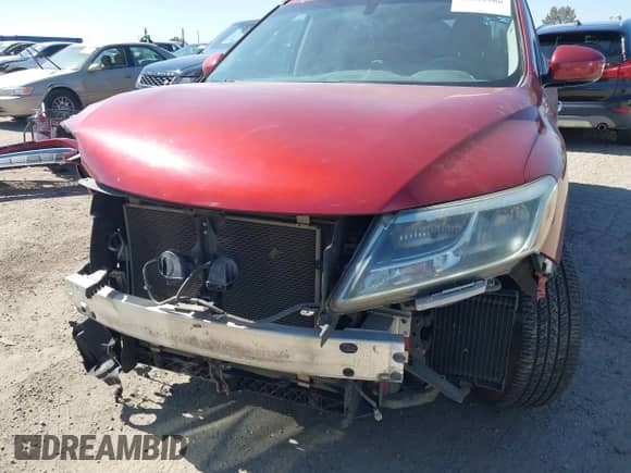 2015 Nissan Pathfinder S with VIN 5N1AR2MM4FC629914, listed as a IAAI auction lot 42843386 with 102,606 mi miles and . Bid and sale history available at DreamBid. Image 6.