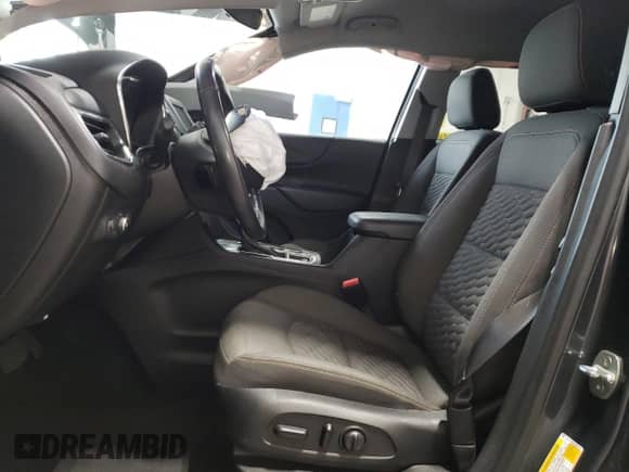 2020 Chevrolet Equinox LT с VIN 2GNAXKEV3L6214922, выставлен на аукционе Copart как лот 67725735 с пробегом 54 221 миль миль и Списание • Salvage title. История ставок и продаж доступна на DreamBid. Изображение 7.