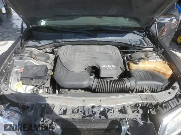 2012 Chrysler 300 Limited with VIN 2C3CCACG1CH188874, listed as a Copart auction lot 81132075 with 160,329 mi miles and Salvage title. Bid and sale history available at DreamBid. Image 11.