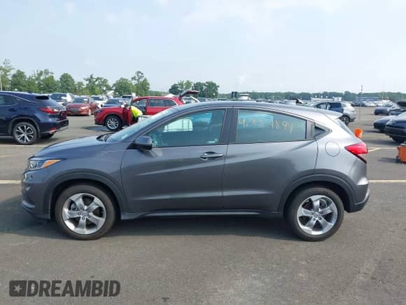 2022 Honda HR-V LX z VIN 3CZRU6H33NM761780, wystawiony jako IAAI lot #42834894 z przebiegiem 15 312 mil mil oraz . Historia ofert i sprzedaży dostępna na DreamBid. Obrazek 15.