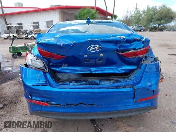 2017 Hyundai Elantra SE z VIN 5NPD74LF6HH204370, wystawiony jako IAAI lot #43321721 z przebiegiem 56 052 mil mil oraz . Historia ofert i sprzedaży dostępna na DreamBid. Obrazek 16.