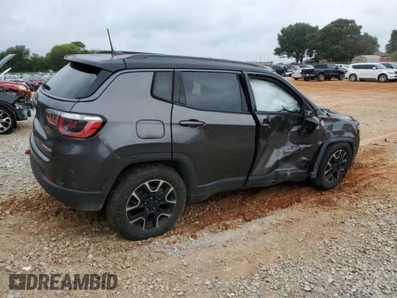 2020 Jeep Compass Trailhawk with VIN 3C4NJDDB7LT163175, listed as a Copart auction lot 68119685 with Not provided miles and Salvage title. Bid and sale history available at DreamBid. Image 3.