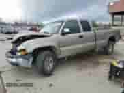 2000 Chevrolet Silverado 2500 LS с VIN 1GCGK29U9YE400129, выставлен на аукционе Copart как лот 50955874 с пробегом 194 859 миль миль и Списание • Salvage title. История ставок и продаж доступна на DreamBid. Изображение 1.