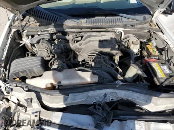 2008 Ford Explorer XLT с VIN 1FMEU63E08UA50174, выставлен на аукционе Copart как лот 52012505 с пробегом 97 066 миль миль и Списание • Salvage title. История ставок и продаж доступна на DreamBid. Изображение 12.