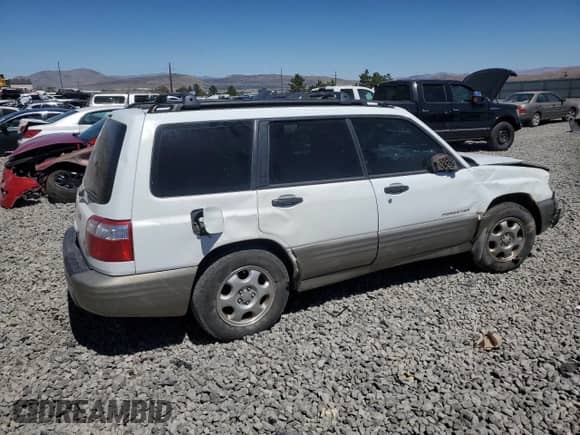 2001 Subaru Forester S with VIN JF1SF65521H746800, listed as a Copart auction lot 69427245 with Not provided miles and Non repairable. Bid and sale history available at DreamBid. Image 3.