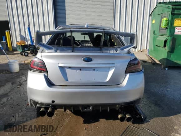 2017 Subaru WRX Premium z VIN JF1VA1E69H9824565, wystawiony jako Copart lot #84376525 z przebiegiem 159 849 mil mil oraz Szkoda całkowita • Salvage title. Historia ofert i sprzedaży dostępna na DreamBid. Obrazek 6.