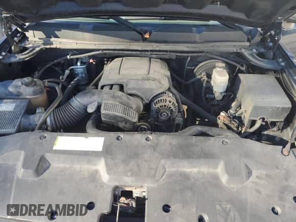 2010 Chevrolet Silverado 1500 LS with VIN 1GCSKREA6AZ126109, listed as a Copart auction lot 82189835 with 269,609 mi miles and Clean title. Bid and sale history available at DreamBid. Image 11.
