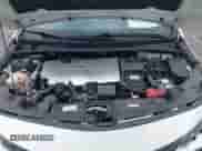 2018 Toyota Prius Plus z VIN JTDKARFP9J3098945, wystawiony jako IAAI lot #42471552 z przebiegiem 164 405 mil mil oraz . Historia ofert i sprzedaży dostępna na DreamBid. Obrazek 10.