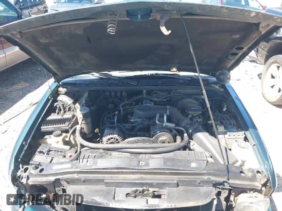 1996 Chevrolet S-10 LS с VIN 1GCCS19X9T8167430, выставлен на аукционе IAAI как лот 42189210 с пробегом 104 987 миль миль и . История ставок и продаж доступна на DreamBid. Изображение 10.
