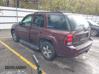 2006 Chevrolet TrailBlazer LS с VIN 1GNDT13S362115384, выставлен на аукционе IAAI как лот 43505151 с пробегом 227 609 миль миль и . История ставок и продаж доступна на DreamBid. Изображение 3.