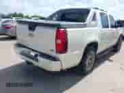2010 Chevrolet Avalanche LTZ с VIN 3GNNCGE02AG126024, выставлен на аукционе IAAI как лот 42522247 с пробегом 186 779 миль миль и . История ставок и продаж доступна на DreamBid. Изображение 4.