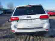 2017 Jeep Grand Cherokee Limited z VIN 1C4RJFBT5HC769196, wystawiony jako IAAI lot #41829930 z przebiegiem 88 162 mil mil oraz . Historia ofert i sprzedaży dostępna na DreamBid. Obrazek 16.