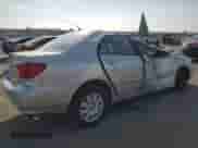 2003 Toyota Corolla LE с VIN JTDBR32E030019984, выставлен на аукционе Copart как лот 81884265 с пробегом 34 958 миль миль и На запчасти • Non repairable. История ставок и продаж доступна на DreamBid. Изображение 3.