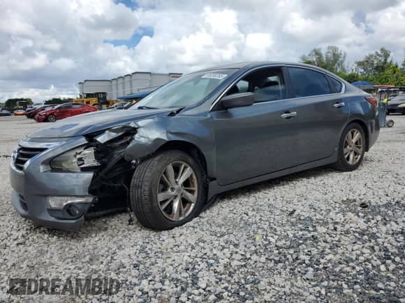 2015 Nissan Altima SV с VIN 1N4AL3AP1FC160958, выставлен на аукционе Copart как лот 85200265 с пробегом 128 000 миль миль и Списание • Salvage title. История ставок и продаж доступна на DreamBid. Изображение 1.