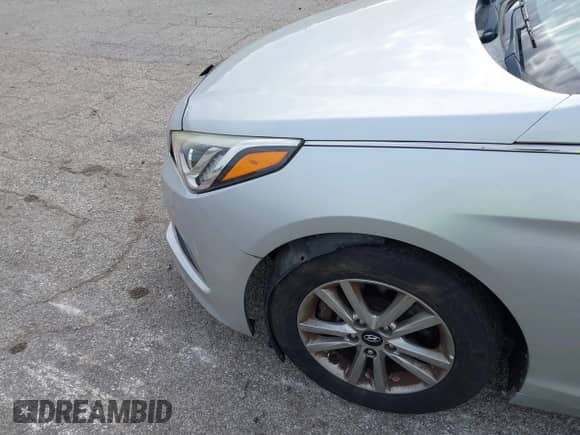 2017 Hyundai Sonata SE с VIN 5NPE24AFXHH441837, выставлен на аукционе IAAI как лот 43051578 с пробегом 151 662 миль миль и . История ставок и продаж доступна на DreamBid. Изображение 6.