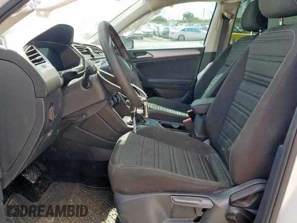 2024 Volkswagen Tiguan S с VIN 3VVRB7AX7RM084075, выставлен на аукционе Copart как лот 68089705 с пробегом 22 719 миль миль и Чистый • Clean title. История ставок и продаж доступна на DreamBid. Изображение 7.