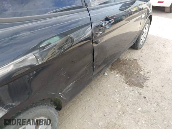 2011 Hyundai Accent GS с VIN KMHCM3AC4BU197774, выставлен на аукционе IAAI как лот 42641893 с пробегом 138 548 миль миль и . История ставок и продаж доступна на DreamBid. Изображение 12.