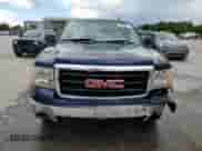 2007 GMC Sierra 1500 SLE1 z VIN 2GTEC13C971734191, wystawiony jako Copart lot #56504665 z przebiegiem 182 104 mil mil oraz Szkoda całkowita • Salvage title. Historia ofert i sprzedaży dostępna na DreamBid. Obrazek 5.