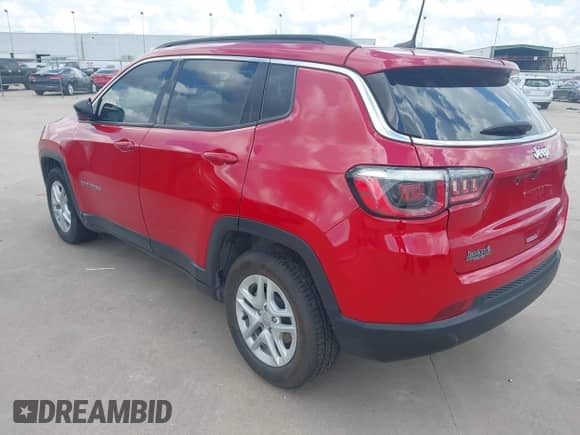 2020 Jeep Compass Sport z VIN 3C4NJCAB9LT250378, wystawiony jako IAAI lot #43165486 z przebiegiem 48 905 mil mil oraz . Historia ofert i sprzedaży dostępna na DreamBid. Obrazek 3.