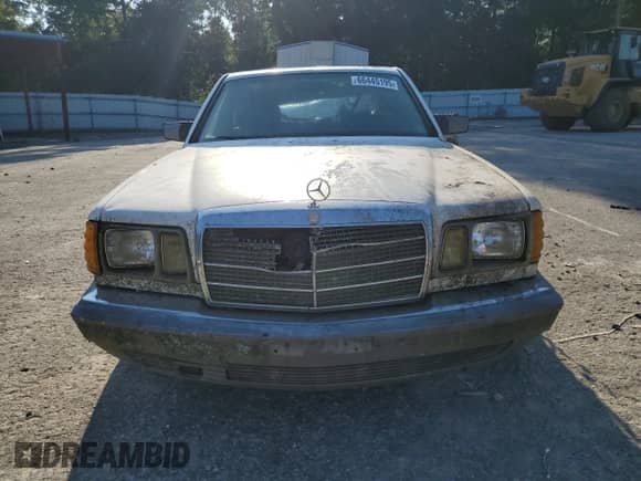 1981 Mercedes-Benz 300 SD с VIN WDBCB20A5BB011416, выставлен на аукционе Copart как лот 66445195 с пробегом 160 520 миль миль и Списание • Salvage title. История ставок и продаж доступна на DreamBid. Изображение 5.