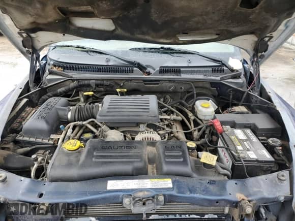 2003 Dodge Durango Sport with VIN 1D4HR38N83F571024, listed as a Copart auction lot 83232714 with 122,572 mi miles and Salvage title. Bid and sale history available at DreamBid. Image 12.