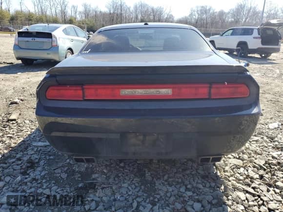2014 Dodge Challenger R/T Plus with VIN 2C3CDYBT5EH108936, listed as a Copart auction lot 46652305 with 229,673 mi miles and Salvage title. Bid and sale history available at DreamBid. Image 6.
