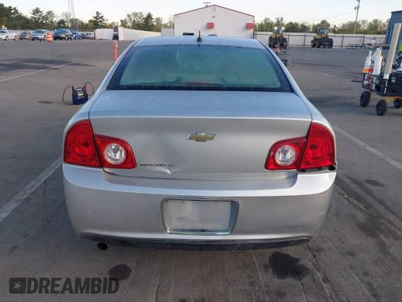 2010 Chevrolet Malibu 1LT с VIN 1G1ZC5EB2AF232810, выставлен на аукционе IAAI как лот 43406952 с пробегом 170 751 миль миль и . История ставок и продаж доступна на DreamBid. Изображение 16.