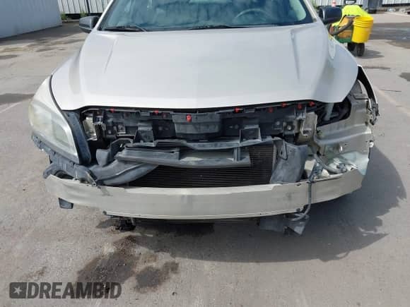 2013 Chevrolet Malibu LS with VIN 1G11B5SA4DF204846, listed as a IAAI auction lot 43256577 with 155,650 mi miles and . Bid and sale history available at DreamBid. Image 6.