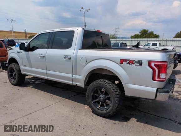 2015 Ford F-150 XLT z VIN 1FTEW1EG5FKE71445, wystawiony jako Copart lot #67578745 z przebiegiem 179 585 mil mil oraz Szkoda całkowita • Salvage title. Historia ofert i sprzedaży dostępna na DreamBid. Obrazek 2.
