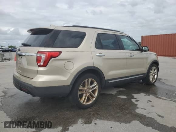 2017 Ford Explorer Limited z VIN 1FM5K7F83HGE19819, wystawiony jako Copart lot #84980455 z przebiegiem 151 797 mil mil oraz Szkoda całkowita • Salvage title. Historia ofert i sprzedaży dostępna na DreamBid. Obrazek 3.