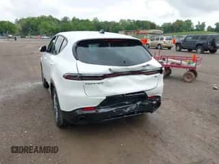 2024 Dodge Hornet R/T z VIN ZACPDFCW1R3A32752, wystawiony jako IAAI lot #42091679 z przebiegiem 28 820 mil mil oraz . Historia ofert i sprzedaży dostępna na DreamBid. Obrazek 6.