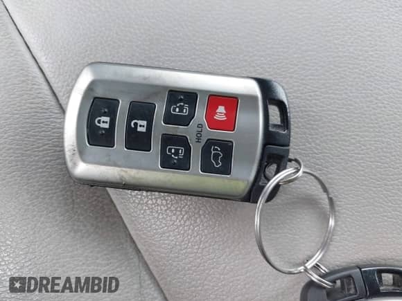 2013 Toyota Sienna XLE with VIN 5TDDK3DC8DS064632, listed as a IAAI auction lot 43445052 with 123,676 mi miles and . Bid and sale history available at DreamBid. Image 11.