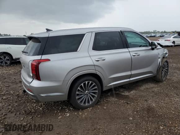 2025 Hyundai Palisade Calligraphy z VIN KM8R7DGEXSU929146, wystawiony jako Copart lot #66885395 z przebiegiem Nie podano mil oraz Szkoda całkowita • Salvage title. Historia ofert i sprzedaży dostępna na DreamBid. Obrazek 3.