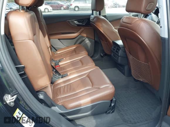 2017 Audi Q7 Premium Plus with VIN WA1LAAF79HD039351, listed as a IAAI auction lot 43472276 with 115,940 mi miles and . Bid and sale history available at DreamBid. Image 8.