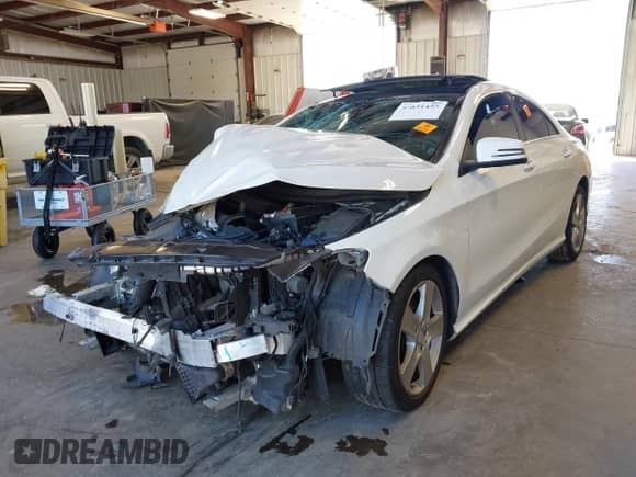 2016 Mercedes-Benz CLA 250 с VIN WDDSJ4EB1GN293238, выставлен на аукционе IAAI как лот 42841455 с пробегом Не указан миль и . История ставок и продаж доступна на DreamBid. Изображение 17.