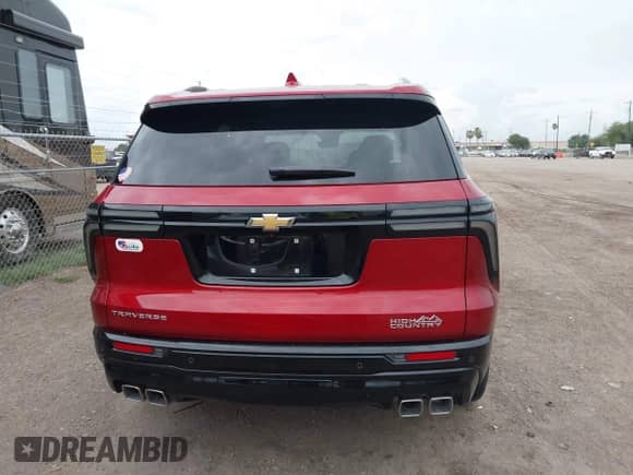 2025 Chevrolet Traverse FWD High Country с VIN 1GNERKRS3SJ198928, выставлен на аукционе IAAI как лот 42475910 с пробегом 6 265 миль миль и . История ставок и продаж доступна на DreamBid. Изображение 15.