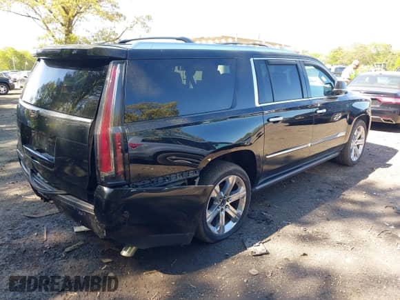 2016 Cadillac Escalade ESV Platinum с VIN 1GYS4KKJXGR339119, выставлен на аукционе IAAI как лот 42166158 с пробегом 76 846 миль миль и . История ставок и продаж доступна на DreamBid. Изображение 4.