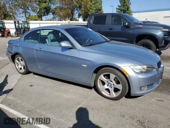 2010 BMW 3 Series 328i с VIN WBAWL1C55AP492755, выставлен на аукционе Copart как лот 82142075 с пробегом 148 391 миль миль и Списание • Salvage title. История ставок и продаж доступна на DreamBid. Изображение 4.