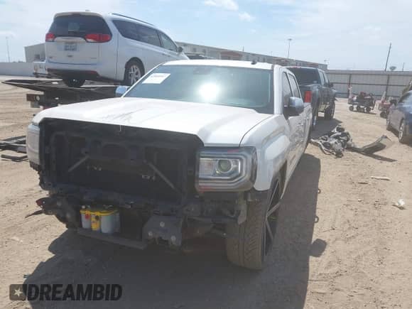 2014 GMC Sierra 1500 SLT с VIN 3GTU1VEC5EG339936, выставлен на аукционе IAAI как лот 42060507 с пробегом Не указан миль и . История ставок и продаж доступна на DreamBid. Изображение 18.