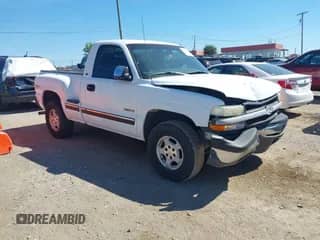 1999 Chevrolet Silverado 1500 LS with VIN 1GCEK14T7XZ152079, listed as a IAAI auction lot 43091724 with 310,621 mi miles and . Bid and sale history available at DreamBid. Image 1.