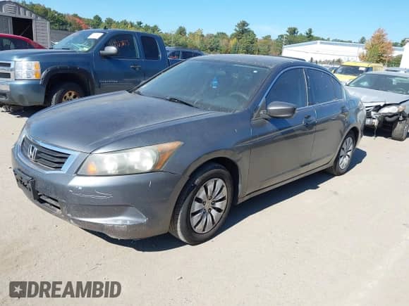 2009 Honda Accord LX z VIN 1HGCP26369A196735, wystawiony jako IAAI lot #43359135 z przebiegiem 206 968 mil mil oraz . Historia ofert i sprzedaży dostępna na DreamBid. Obrazek 2.