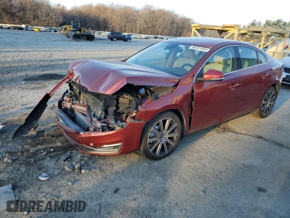 2014 Volvo S60 T6 with VIN YV1902FH7E2287875, listed as a Copart auction lot 80261854 with 130,361 mi miles and Salvage title. Bid and sale history available at DreamBid. Image 1.