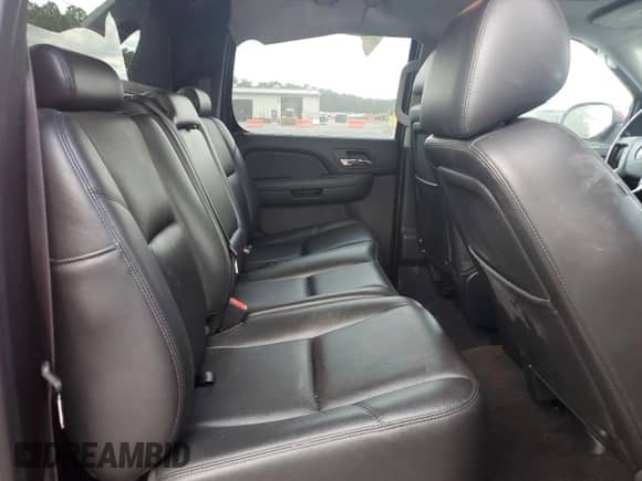 2012 Chevrolet Avalanche LTZ with VIN 3GNTKGE70CG308279, listed as a Copart auction lot 70449805 with 237,243 mi miles and Salvage title. Bid and sale history available at DreamBid. Image 10.