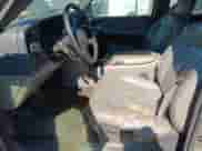 2002 Chevrolet Suburban Z71 z VIN 3GNFK16Z52G238089, wystawiony jako Copart lot #64671925 z przebiegiem Nie podano mil oraz Szkoda całkowita • Salvage title. Historia ofert i sprzedaży dostępna na DreamBid. Obrazek 7.