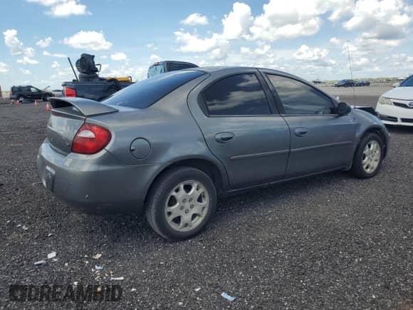 2005 Dodge Neon SXT z VIN 1B3ES56C95D237635, wystawiony jako Copart lot #66286485 z przebiegiem 190 521 mil mil oraz Szkoda całkowita • Salvage title. Historia ofert i sprzedaży dostępna na DreamBid. Obrazek 3.