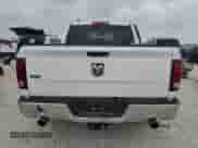 2017 Ram 1500 Laramie z VIN 1C6RR6NT8HS637521, wystawiony jako Copart lot #50937265 z przebiegiem 136 091 mil mil oraz Szkoda całkowita • Salvage title. Historia ofert i sprzedaży dostępna na DreamBid. Obrazek 6.