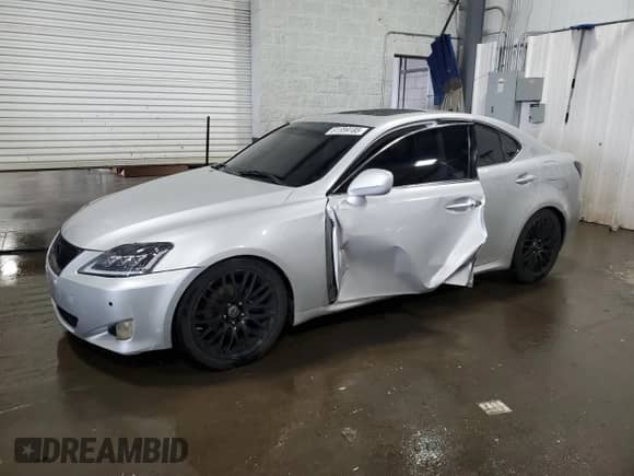 2007 Lexus IS 250 with VIN JTHCK262872014835, listed as a Copart auction lot 61559185 with 233,151 mi miles and Salvage title. Bid and sale history available at DreamBid. Image 1.