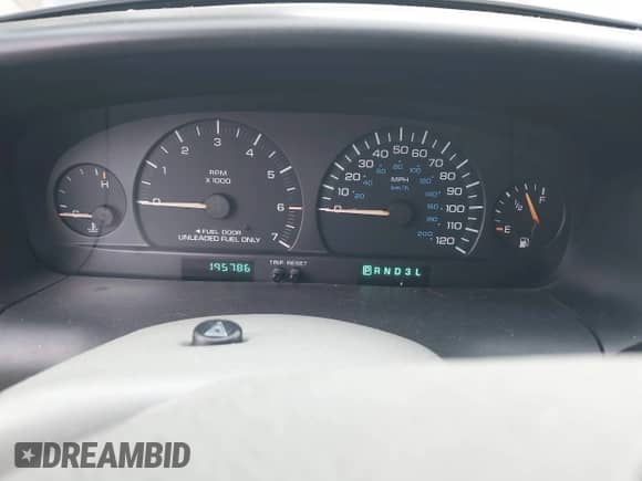 1999 Dodge Caravan SE с VIN 1B4GT44L0XB575261, выставлен на аукционе IAAI как лот 42494502 с пробегом 195 786 миль миль и . История ставок и продаж доступна на DreamBid. Изображение 7.